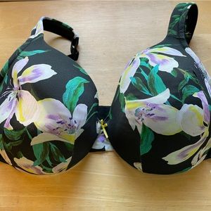 Cacique Lane Bryant 40C lightly lined full coverage bra, black with floral